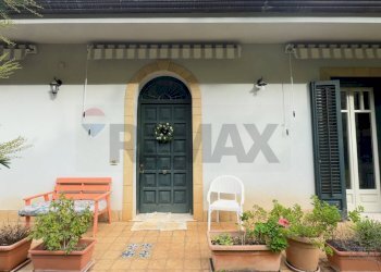 Casa all\'aperto - Villa contrada carrera snc, Trabia - foto 27