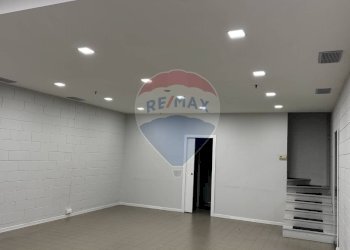 piano terra - Shop viale Sandro Pertini
 
5, Collecchio - photo 3