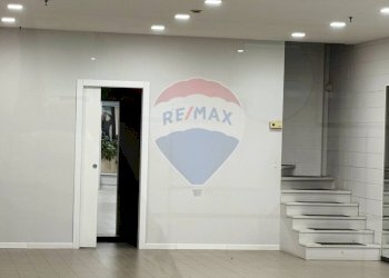 piano terra - Shop viale Sandro Pertini
 
5, Collecchio - photo 12