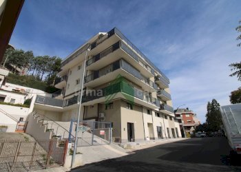 Foto 1 - Quadrilocale via Fonte Baiano
 
14, Teramo - foto 1