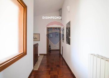 Hall / corridoio - Villa VIA SAN GIROLAMO
 
11, Roccastrada - foto 25