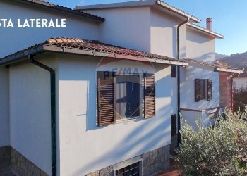 FACCIATA - Villa VIA SAN GIROLAMO
 
11, Roccastrada - foto 39