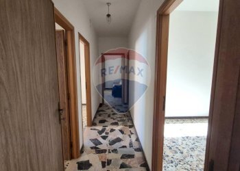 Hall / corridoio - Appartamento Oristano - foto 8