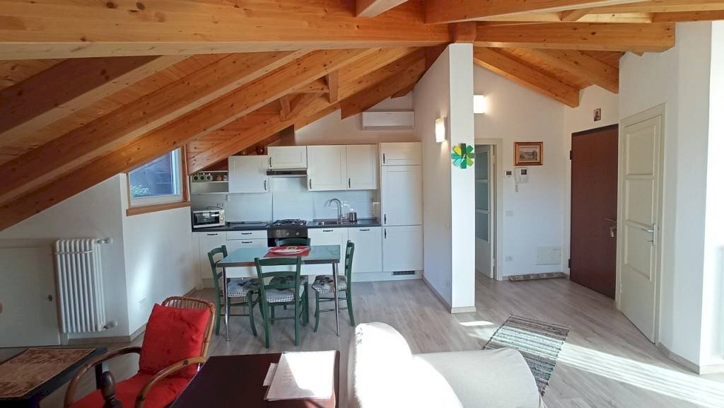 Salone - Attic via Carcano, 2, Lesa - photo 2