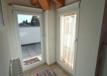 Stanza non arredata - Attico via Carcano, 2, Lesa - foto 12