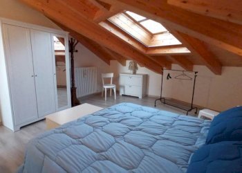 Camera da letto - Attico via Carcano, 2, Lesa - foto 27