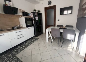 Cucina - Appartamento via San Bernardo, 3/3, Piossasco - foto 5