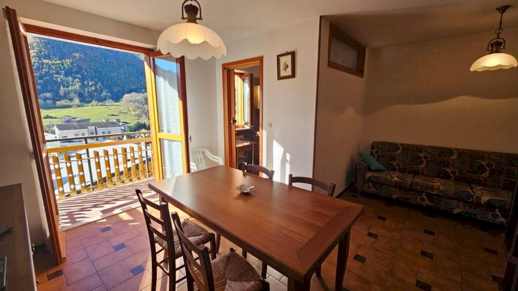 Salone - Appartamento via Silvio Pellico, Sampeyre - foto 3