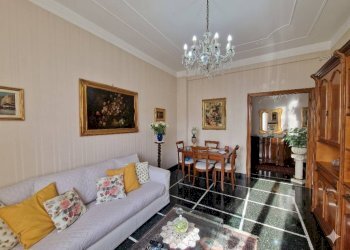 Salone - Four-room apartment via Fabrizio del Carretto, 6, Genova (neighborhood Sestri Ponente) - photo 2