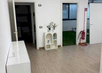 Interno non residenziale - Office viale Industria, 47, San Genesio ed Uniti - photo 10