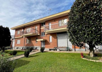 Facciata - Four-room apartment via Monviso, 1, Villarbasse - photo 2