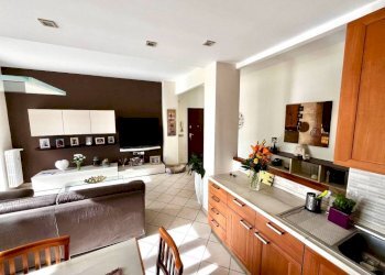 Salone - Four-room apartment via Monviso, 1, Villarbasse - photo 13