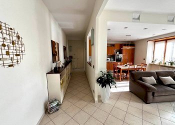 Salone - Four-room apartment via Monviso, 1, Villarbasse - photo 14