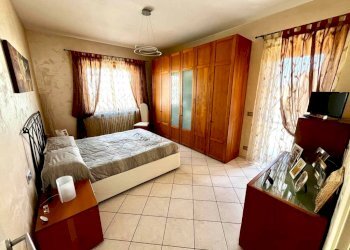 Camera da letto - Four-room apartment via Monviso, 1, Villarbasse - photo 18