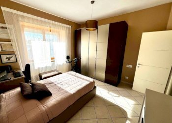 Camera da letto - Quadrilocale via Monviso, 1, Villarbasse - foto 32