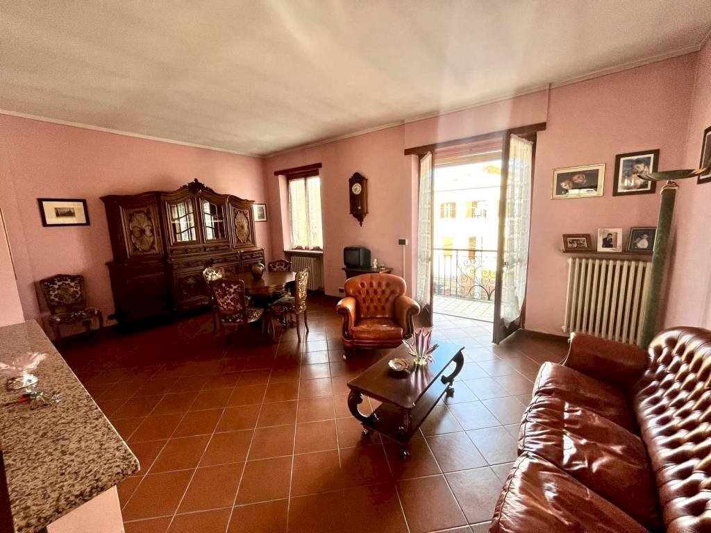 Soggiorno - Appartamento via Torino, 40, Candiolo - foto 3