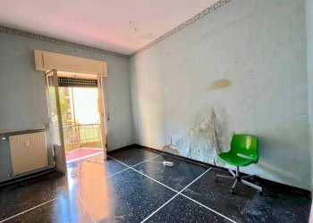 Camera da letto - Trilocale via Struppa, Genova (zona Struppa) - foto 11
