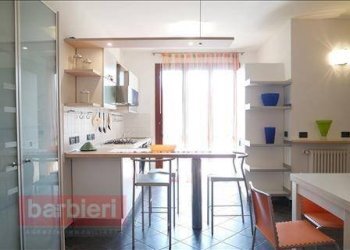 Foto 2 - Trilocale via palestrina
 
17A, Cervia - foto 2