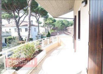 Foto 8 - Trilocale via palestrina
 
17A, Cervia - foto 8