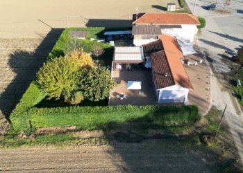 Vista - Restaurant piazza San Magno, 1, Fossano - photo 11