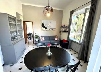 Salone - Appartamento via Aurelia, 301, Camogli - foto 1