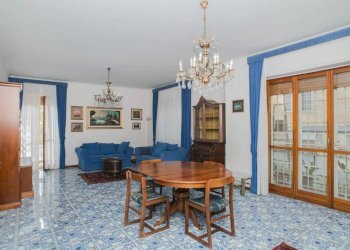 Salone - Appartamento via Casal Saraceno, Roma - foto 6