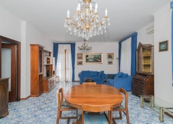 Salone - Appartamento via Casal Saraceno, Roma - foto 8