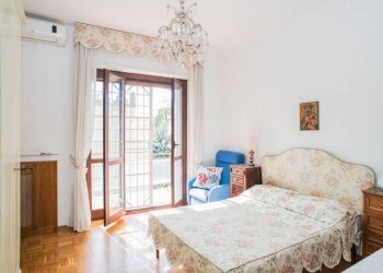 Camera da letto - Appartamento via Casal Saraceno, Roma - foto 20