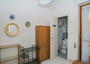 Camera da letto - Appartamento via Casal Saraceno, Roma - foto 27
