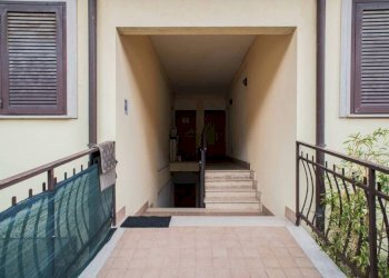 Interno palazzo - Two-room apartment via Filippo Luzi, 20, Monte Compatri - photo 15