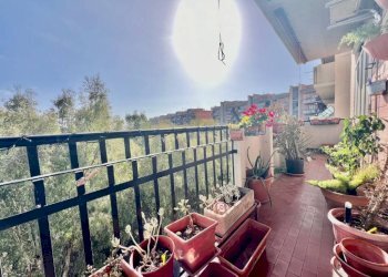 Balcone - Four-room apartment via Davide Campari, Roma (neighborhood Alessandrino) - photo 4