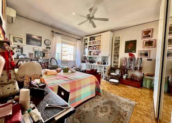 Camera da letto - Four-room apartment via Davide Campari, Roma (neighborhood Alessandrino) - photo 18