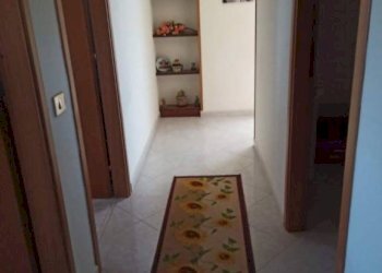 Corridoio - Appartamento via San Paolo della Croce, Castellammare del Golfo - foto 13