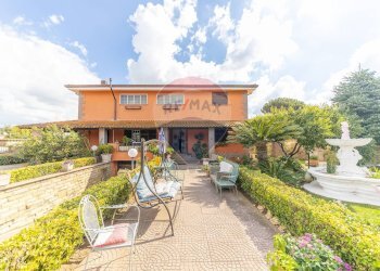 Casa all\'aperto - Apartment Via Albegna
 
14, Aprilia - photo 3