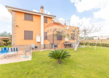 Casa all\'aperto - Apartment Via Albegna
 
14, Aprilia - photo 8