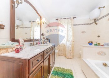 Bagno - Apartment Via Albegna
 
14, Aprilia - photo 17