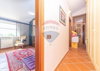 Hall / corridoio - Apartment Via Albegna
 
14, Aprilia - photo 18