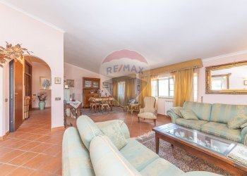 Sala da pranzo - Apartment Via Albegna
 
14, Aprilia - photo 31