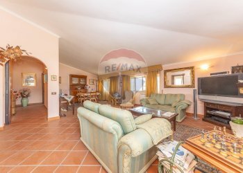 Sala da pranzo - Apartment Via Albegna
 
14, Aprilia - photo 32