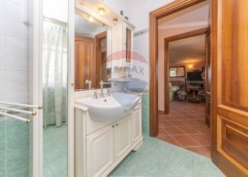 Bagno - Apartment Via Albegna
 
14, Aprilia - photo 36