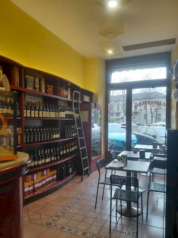 Interno non residenziale - Bar Tavola Calda - Fredda largo Re Umberto, 124, Torino (zona Crocetta) - foto 3