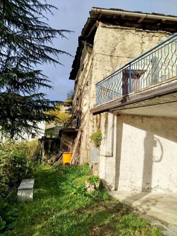 Facciata - Rustico via Roma, Castione Andevenno - foto 1
