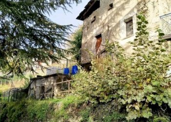 Facciata - Rustico via Roma, Castione Andevenno - foto 4