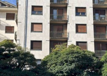 Facciata - Quadrilocale via Michele Coppino, 17, Cuneo (zona Centro) - foto 1