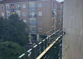 Balcone - Quadrilocale via Michele Coppino, 17, Cuneo (zona Centro) - foto 9