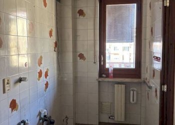 Cucina - Quadrilocale via Michele Coppino, 17, Cuneo (zona Centro) - foto 16