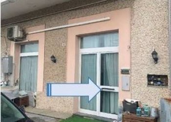 Facciata - Bilocale all'asta via Stefano Castagnola, Genova (zona Quarto) - foto 4