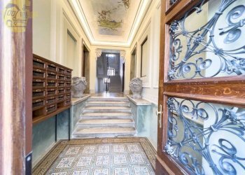 Interno palazzo - Trilocale via San Vito, 4, Trieste - foto 18