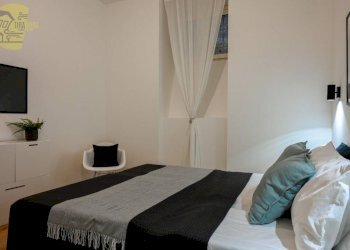 Camera da letto - Trilocale via San Vito, 4, Trieste - foto 20