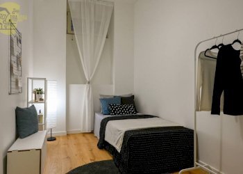 Camera da letto - Trilocale via San Vito, 4, Trieste - foto 26